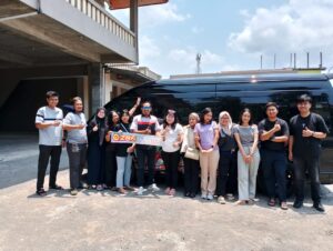 Toyota Hiace Commuter Ozan Travel, sewa hiace bandung pangandaran